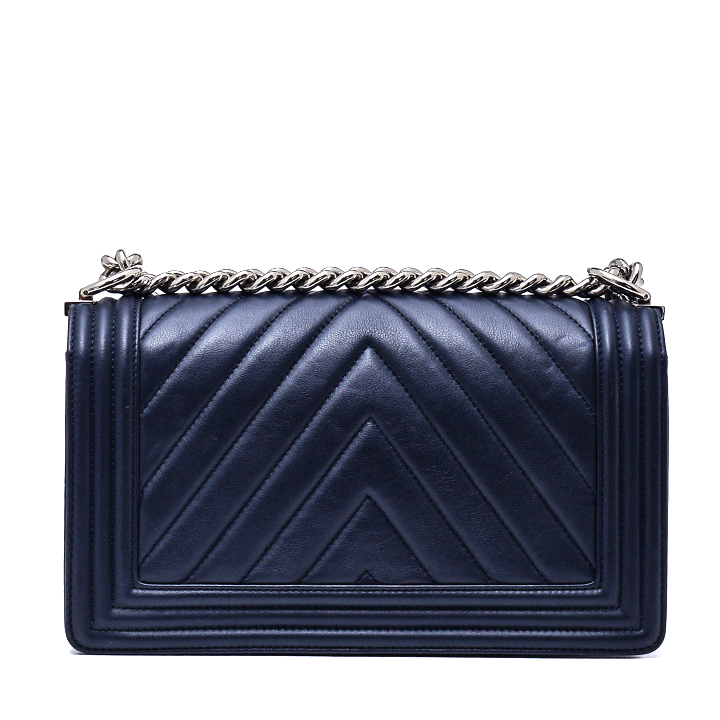 Chanel - Navy Blue Chevron Lambskin Leather Medium Le Boy Bag